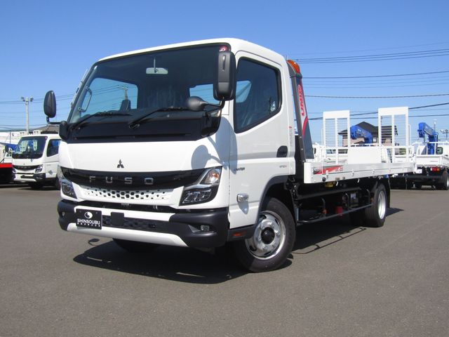 MITSUBISHI CANTER 2024