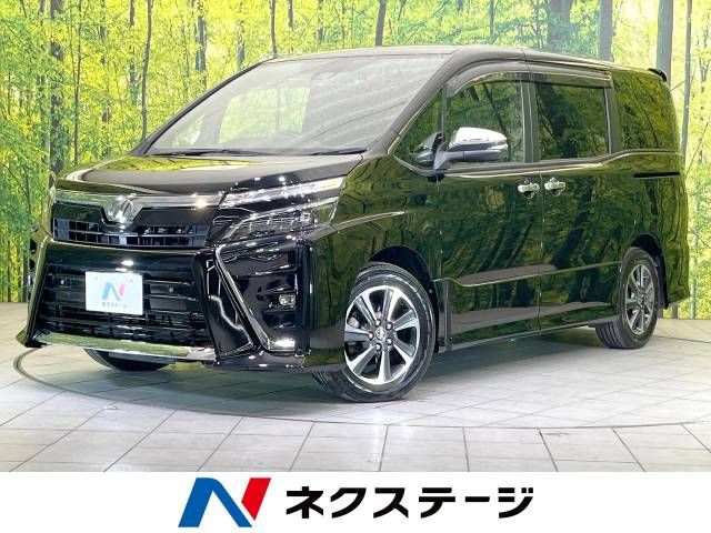 TOYOTA VOXY 2019