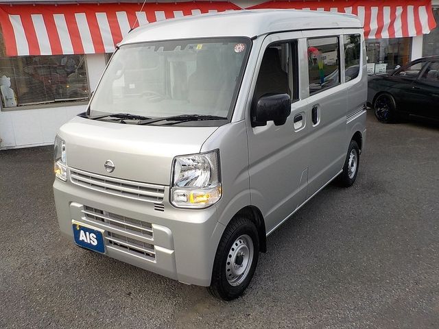 NISSAN NV100 CLIPPER 2023