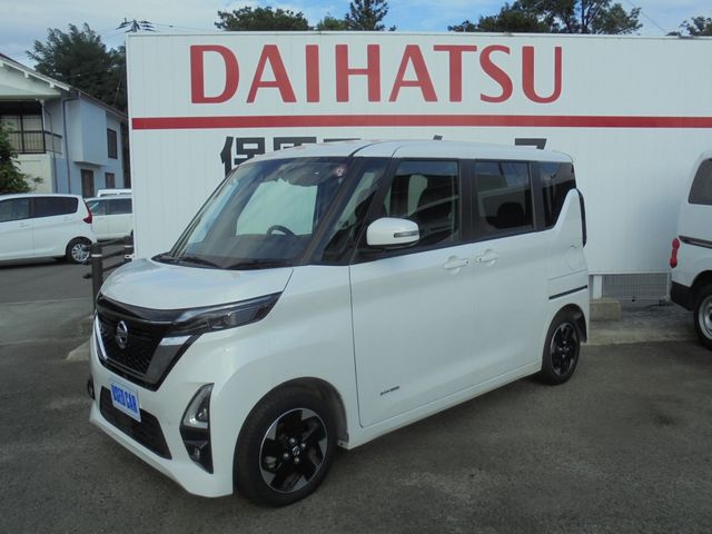 NISSAN ROOX 2022