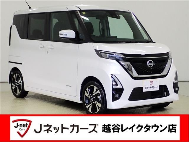 NISSAN ROOX 2023