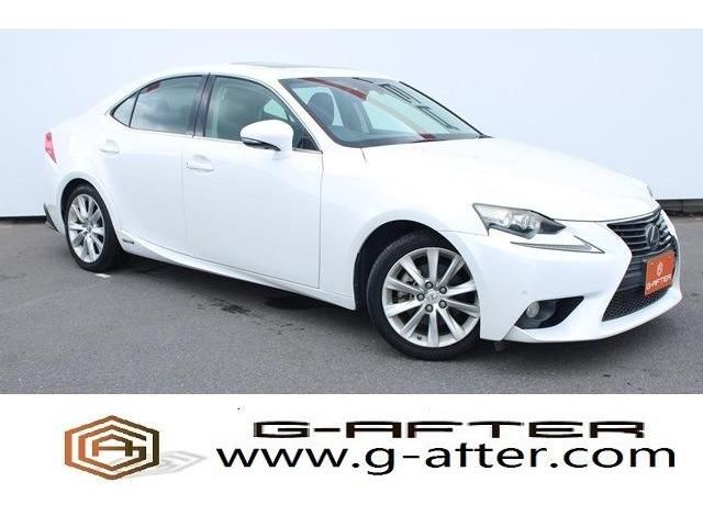 TOYOTA LEXUS IS300h 2013