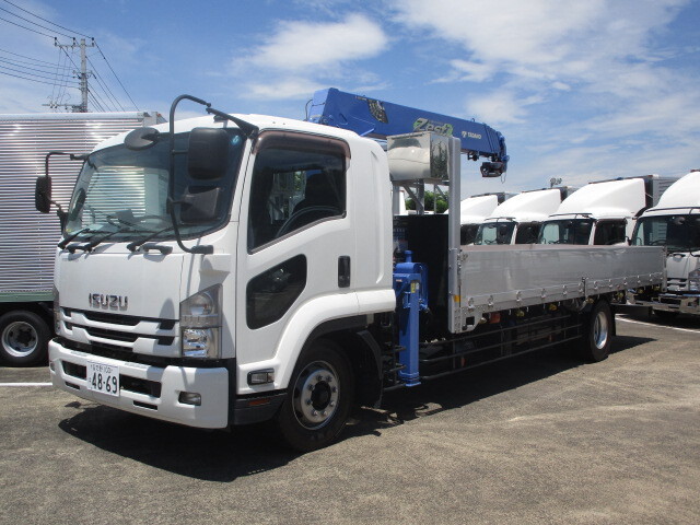 Isuzu FORWARD 2015