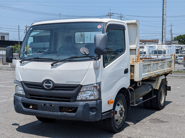 Hino DUTRO 2016