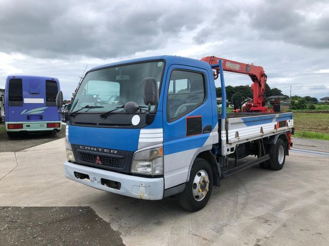 MITSUBISHI CANTER 2003