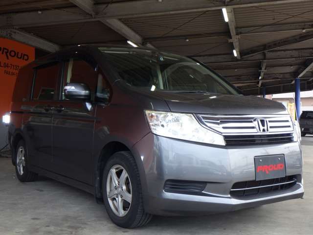 HONDA STEPWAGON 2011