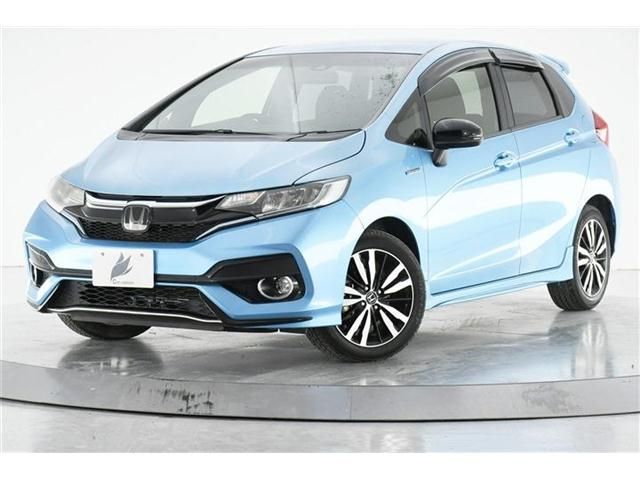 HONDA FIT HYBRID 2017