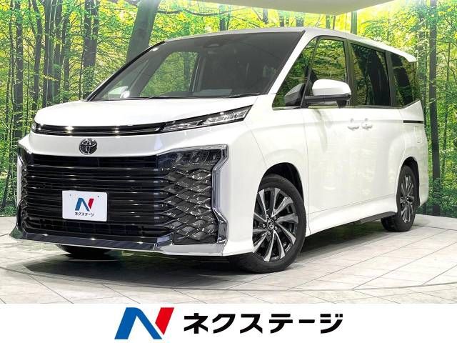 TOYOTA VOXY 2023