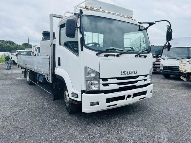 Isuzu FORWARD 2015