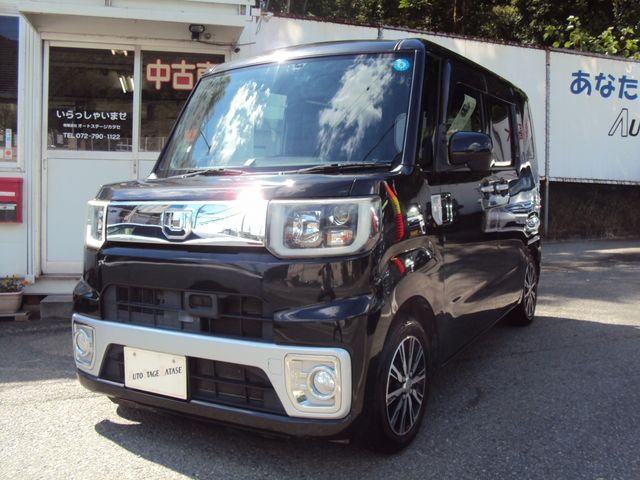 DAIHATSU WAKE 2015