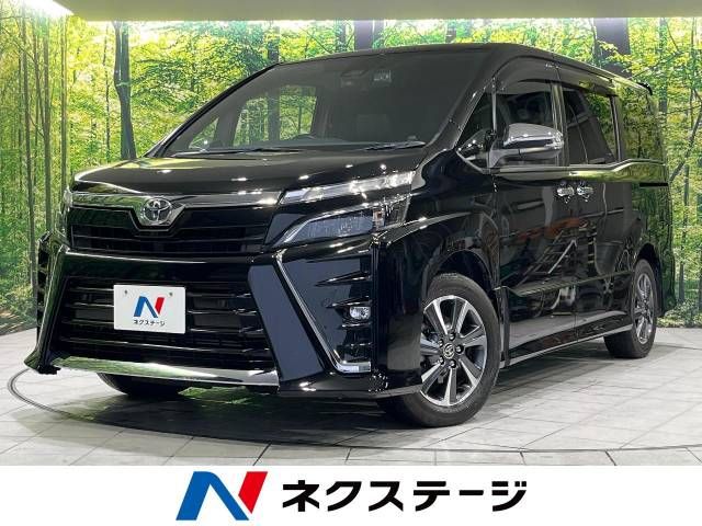 TOYOTA VOXY 2019