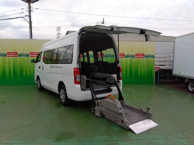 NISSAN NV350 CARAVAN 2019