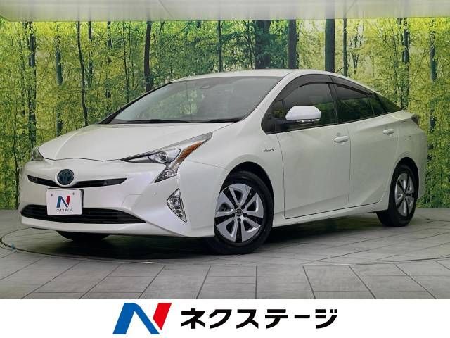 TOYOTA PRIUS 2016