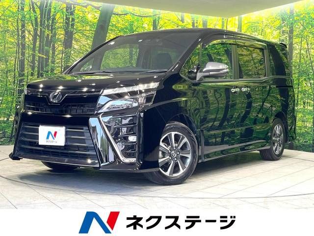 TOYOTA VOXY 2018