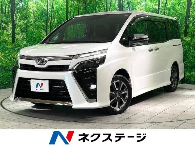 TOYOTA VOXY 2019