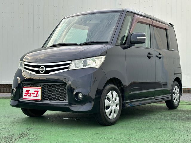 NISSAN ROOX 2010