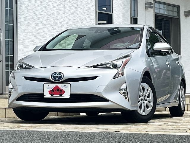 TOYOTA PRIUS 2017