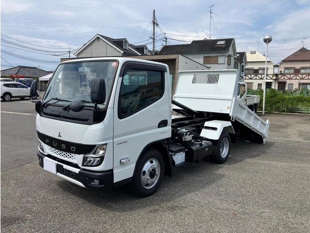 Mitsubishi CANTER 2024