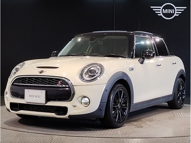 BMW MINI COOPER S 5DOOR 2019