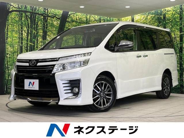 TOYOTA VOXY 4WD 2015