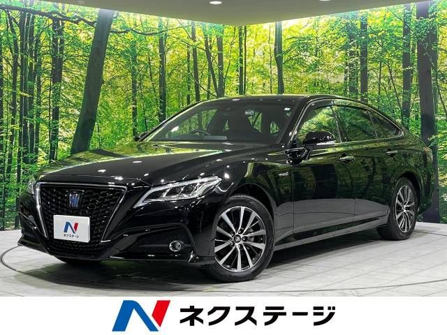 TOYOTA CROWN sedan hybrid 4WD 2018