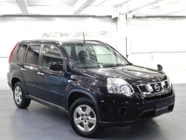 NISSAN X-TRAIL 4WD 2013