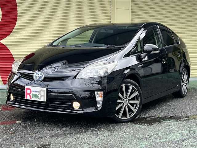 TOYOTA PRIUS 2013