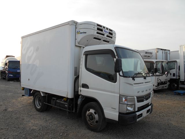 MITSUBISHI CANTER 2012