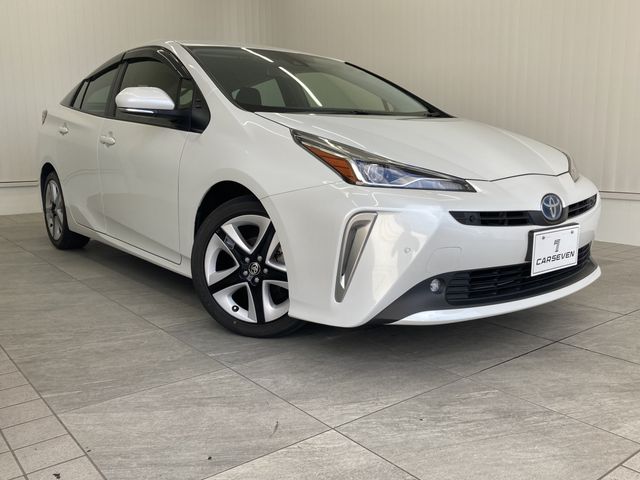 TOYOTA PRIUS 2022