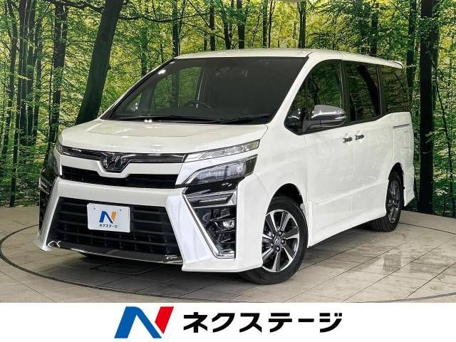 TOYOTA VOXY 2018