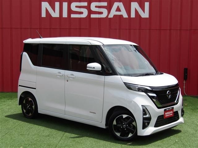 NISSAN ROOX 2022