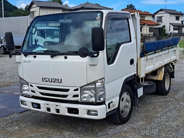 Isuzu ELF 2015