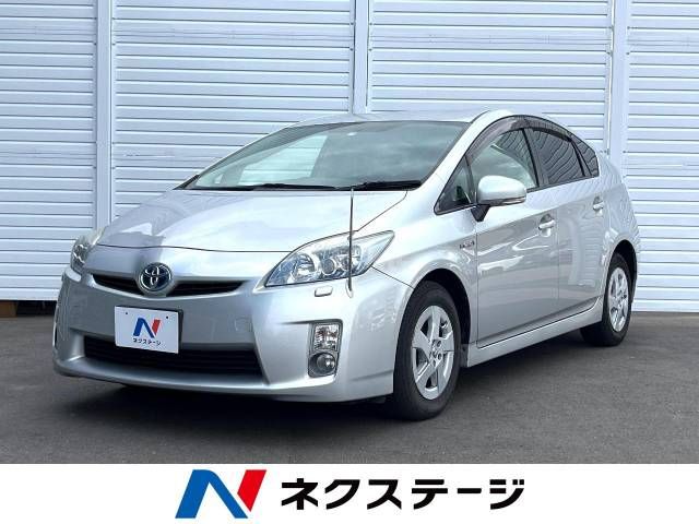 TOYOTA PRIUS 2011