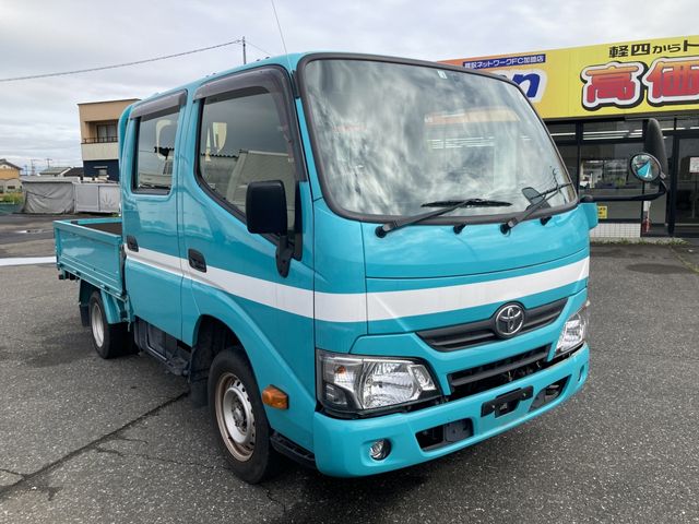 TOYOTA DYNA 2019