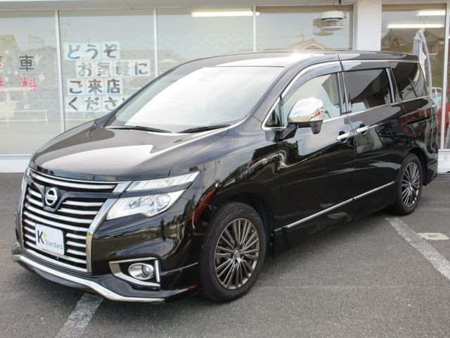 NISSAN ELGRAND 2019