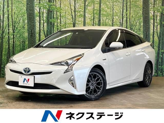 TOYOTA PRIUS 2018