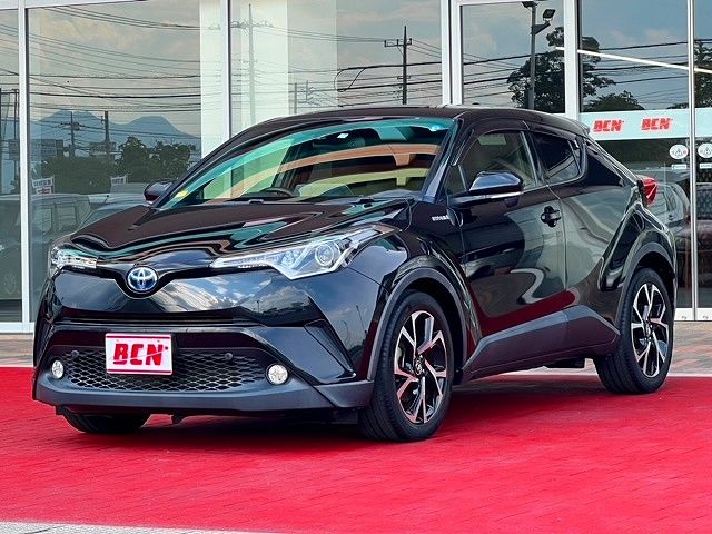 TOYOTA C-HR 2017