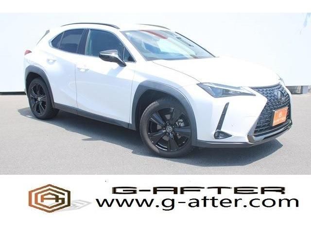 TOYOTA LEXUS UX200 2020