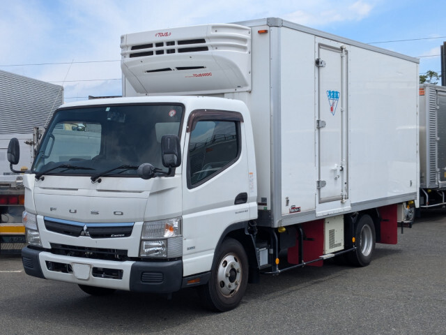 Mitsubishi CANTER 2017