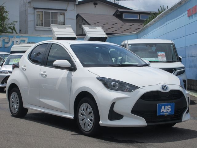 TOYOTA YARIS HYBRID 2021