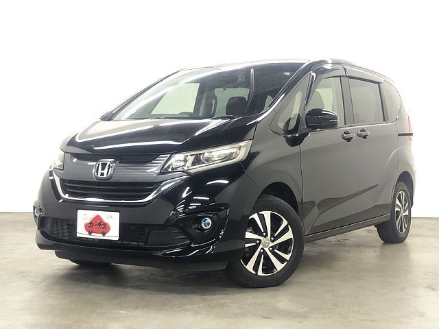 HONDA FREED plus 4WD 2017