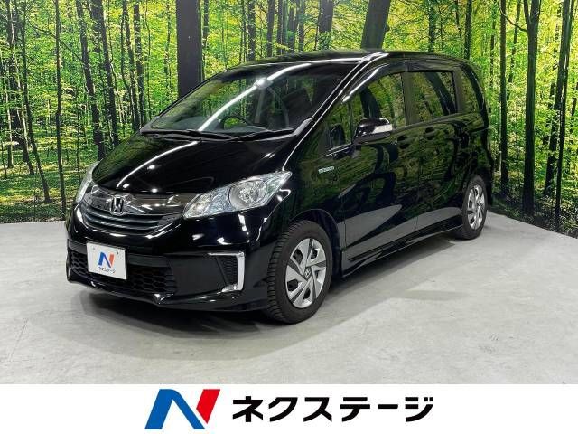 HONDA FREED HYBRID 2015