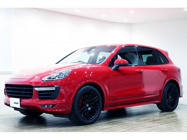 PORSCHE Cayenne 2015