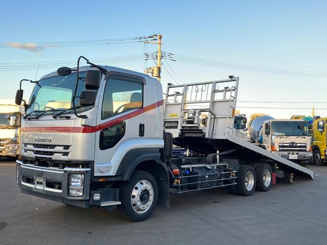 Isuzu FORWARD 2021