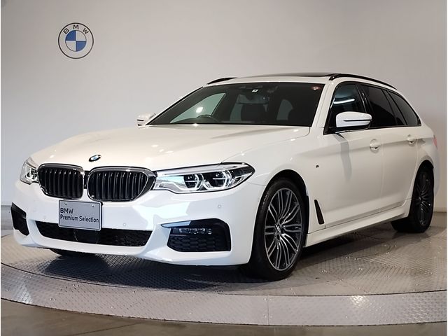 BMW 5series TOURING 2019