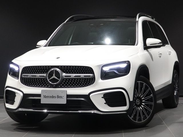 MERCEDES-BENZ GLB 2024