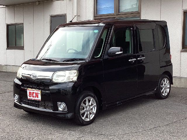 DAIHATSU TANTO 2013