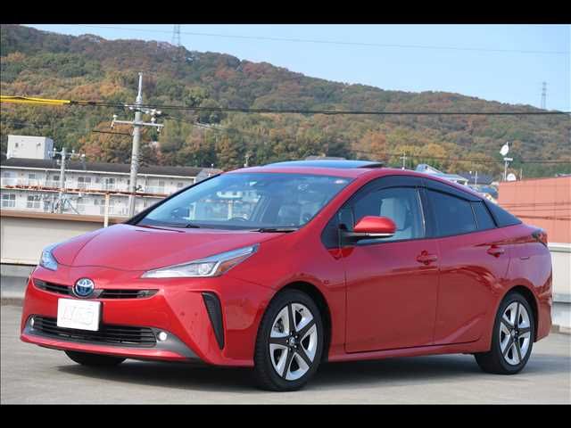 TOYOTA PRIUS 4WD 2020