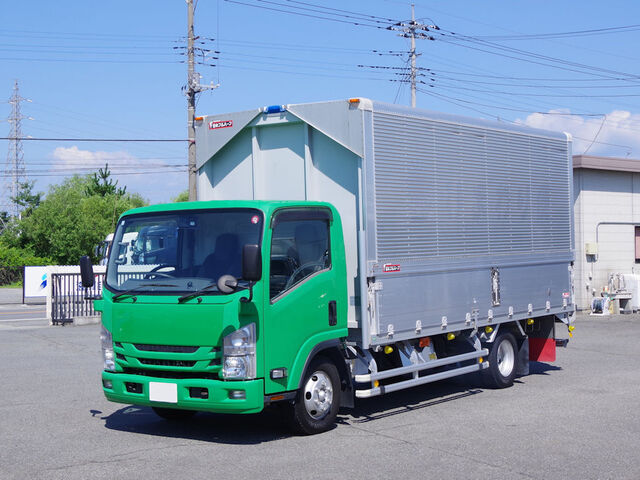 Isuzu ELF 2018