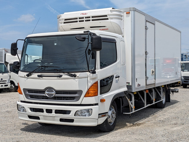 Hino RANGER 2017